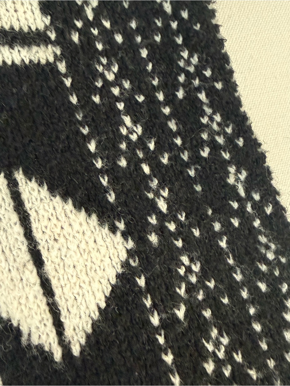 Frye XL Black White Southwestern Aztec Geometric Long Cardigan Sweater - Picture 2 of 10